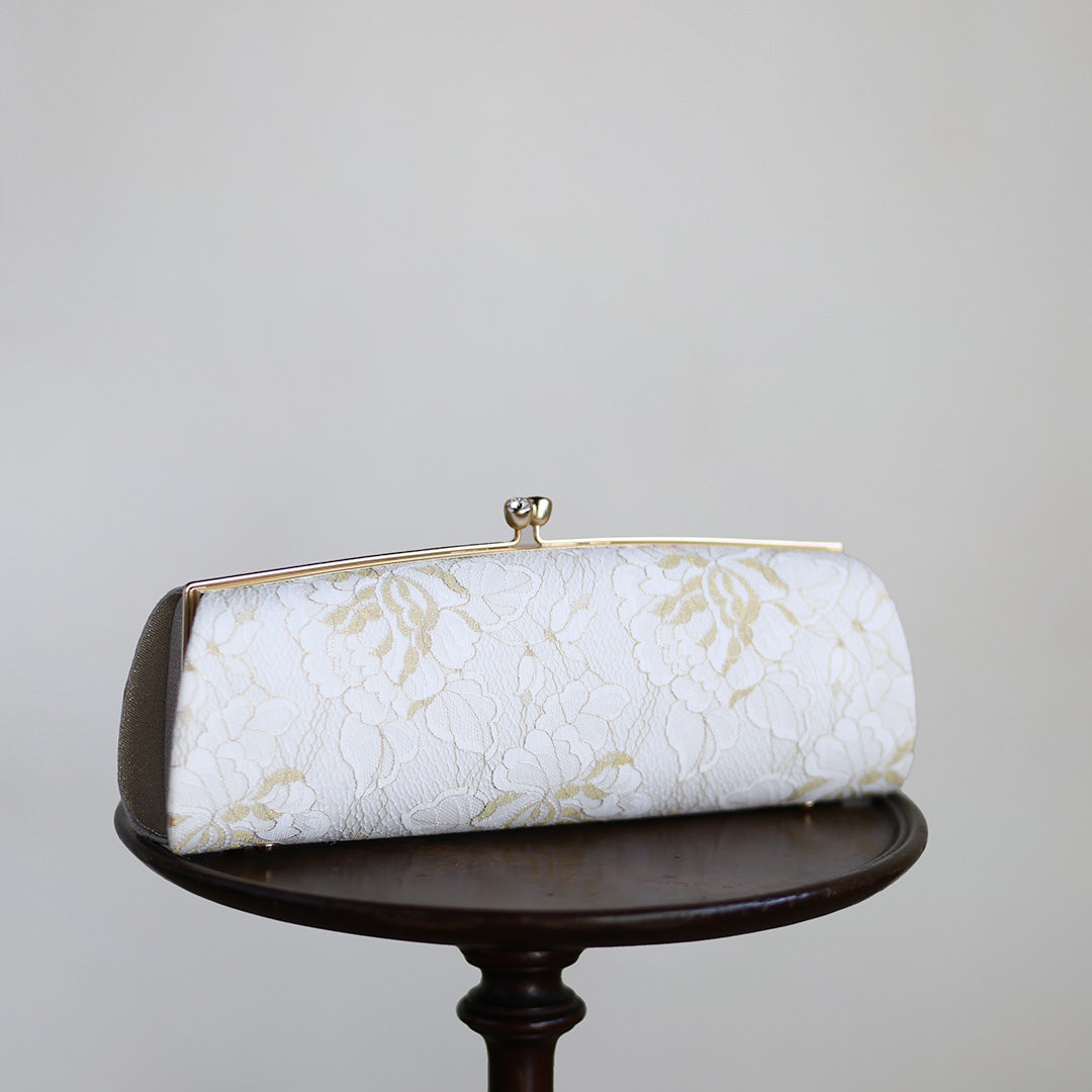 Omi | Pochette faite main avec Nishijin-ori en dentelle d'or blanc