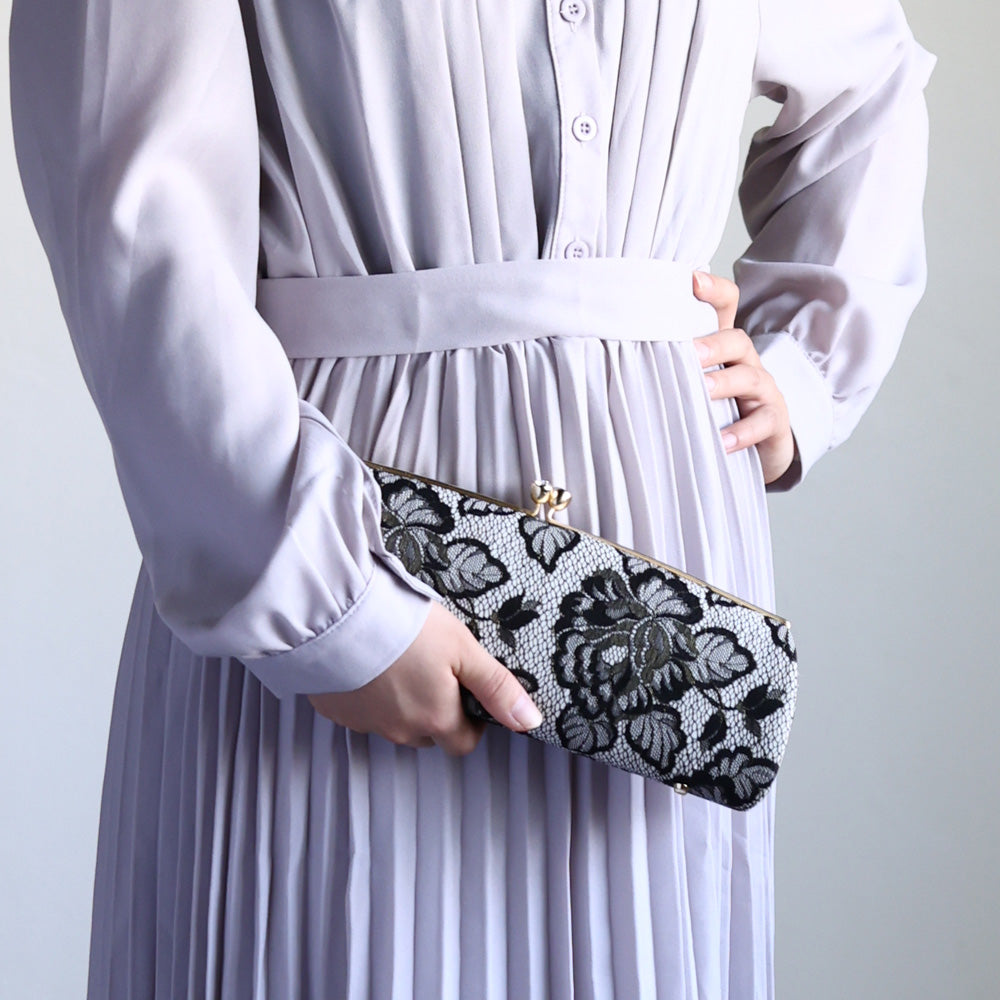 Omi | Pochette faite main avec Nishijin-ori en dentelle noire et or