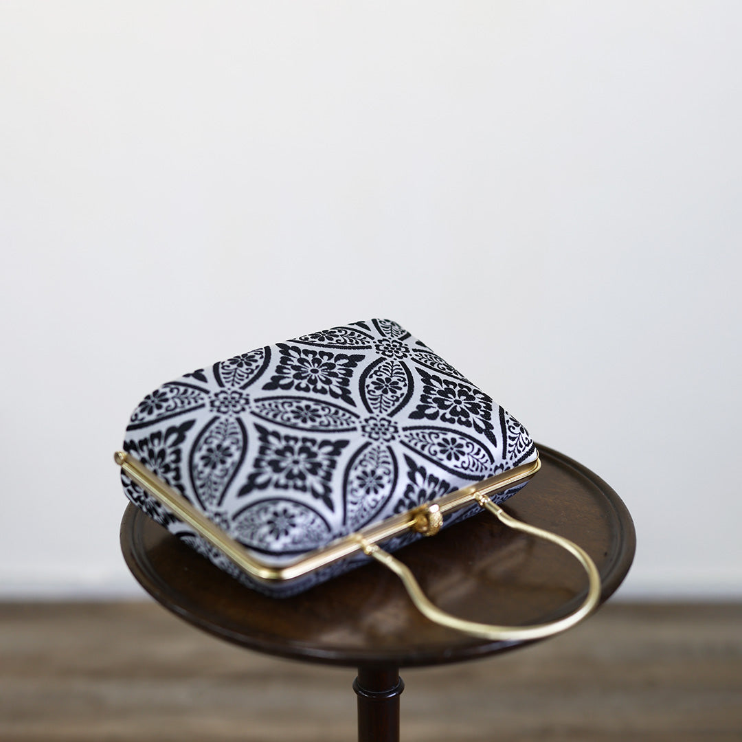 Hyuga | Handmade Handbag withKuro-Kamon Pattern Nishijin-ori Brand New