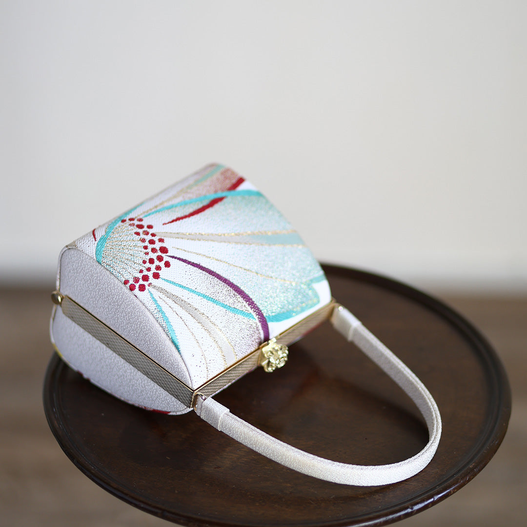 Aoba | Petit sac à main fait main avec grand motif floral Nishijin-ori