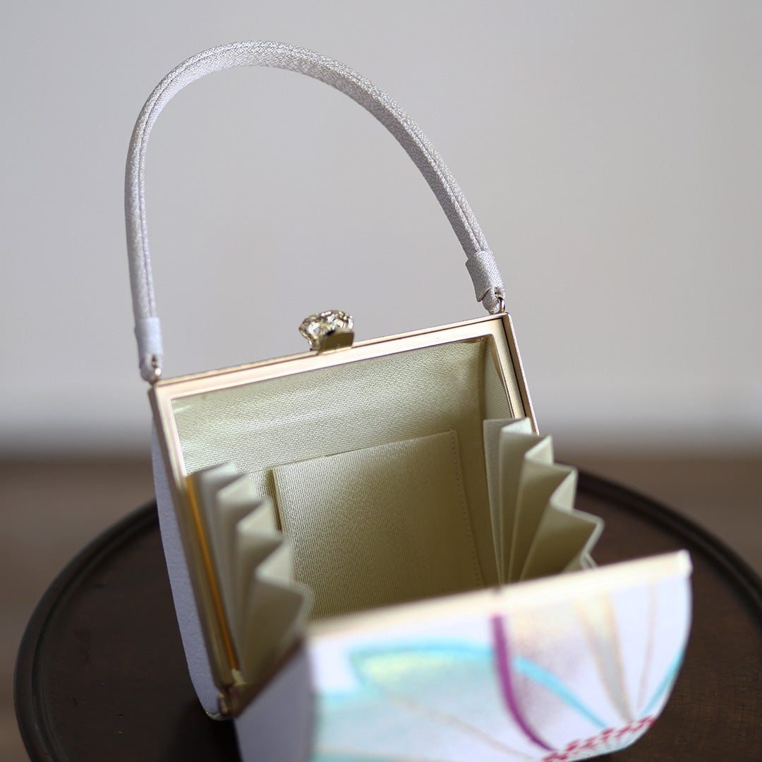 Aoba | Petit sac à main fait main avec grand motif floral Nishijin-ori