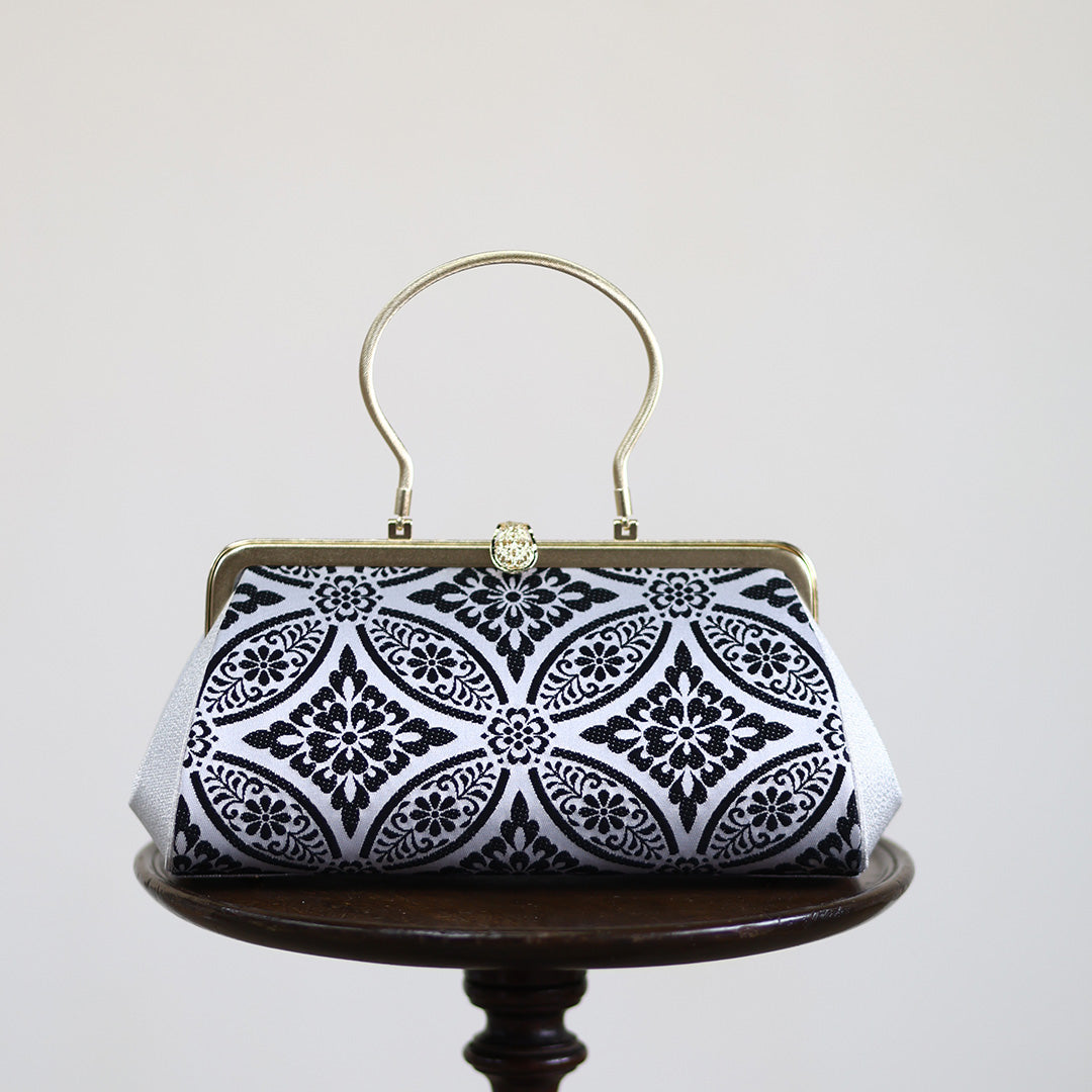 Harima | Sac à main fait main avec motif Kuro-Kamon Nishijin-ori tout neuf 