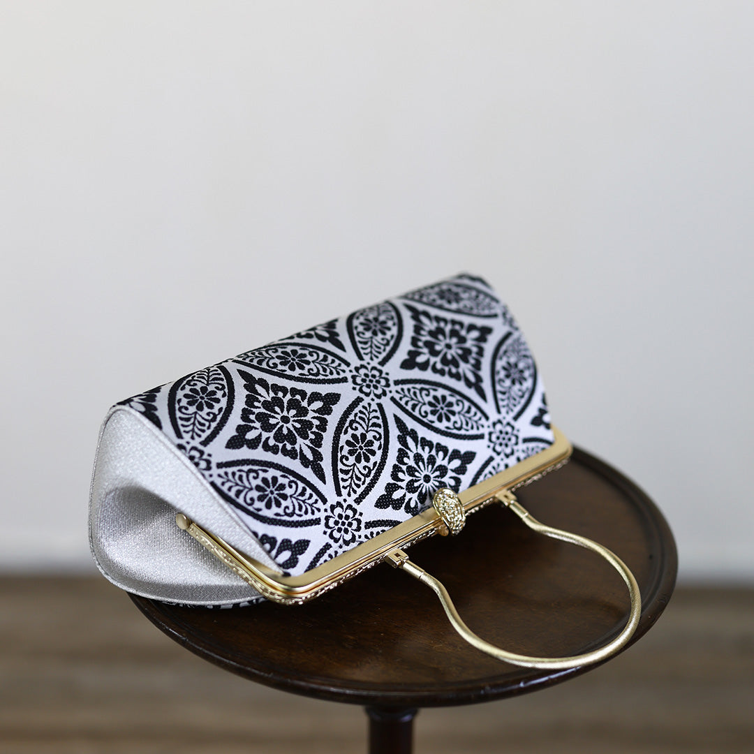 Harima | Sac à main fait main avec motif Kuro-Kamon Nishijin-ori tout neuf 