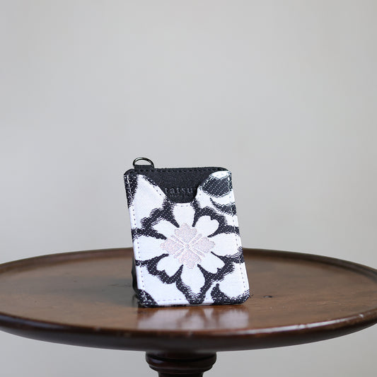 Mutsuki – 風花織柄 西陣織 パスケース