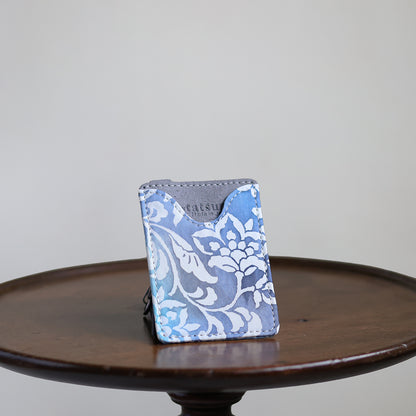 Mutsuki –  Authentic Oshima Tsumugi Pass Case