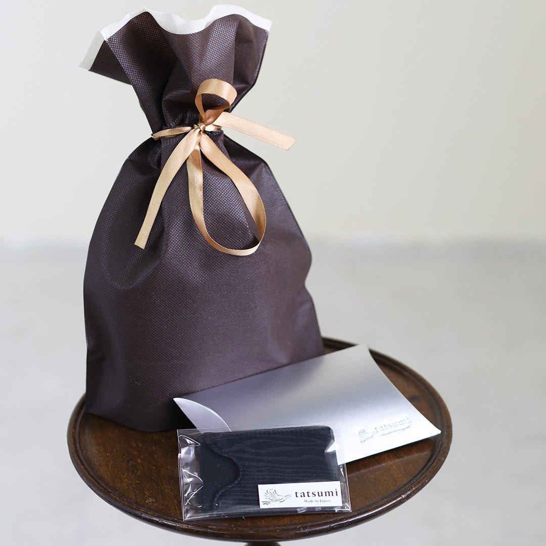 Mutsuki – ゼブラ柄 西陣織 パスケース