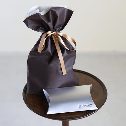 Mutsuki –  Authentic Oshima Tsumugi Pass Case