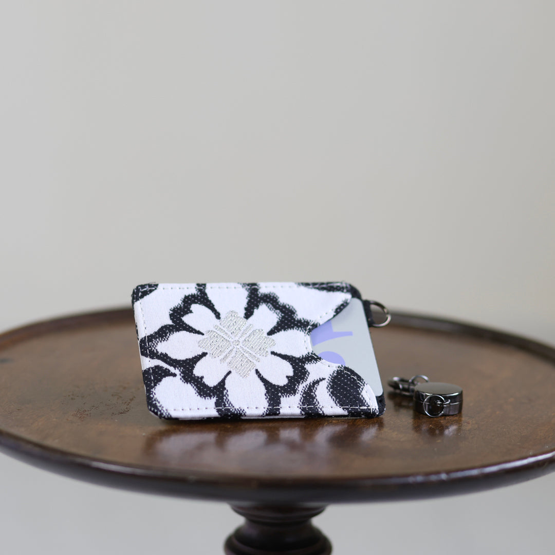 Mutsuki – 風花織柄 西陣織 パスケース