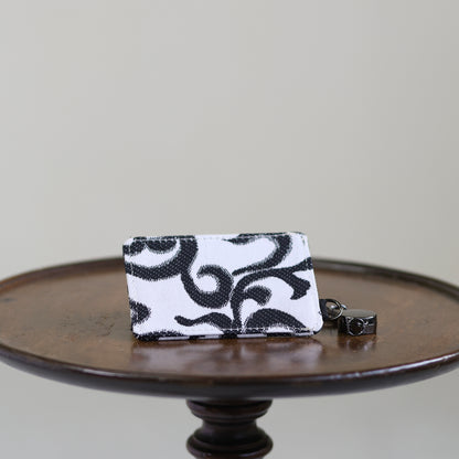 Mutsuki – 風花織柄 西陣織 パスケース