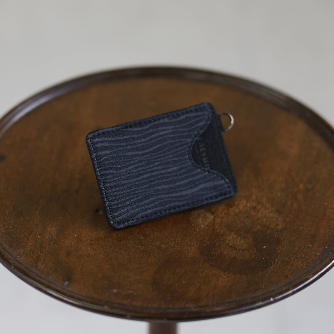 Mutsuki – ゼブラ柄 西陣織 パスケース