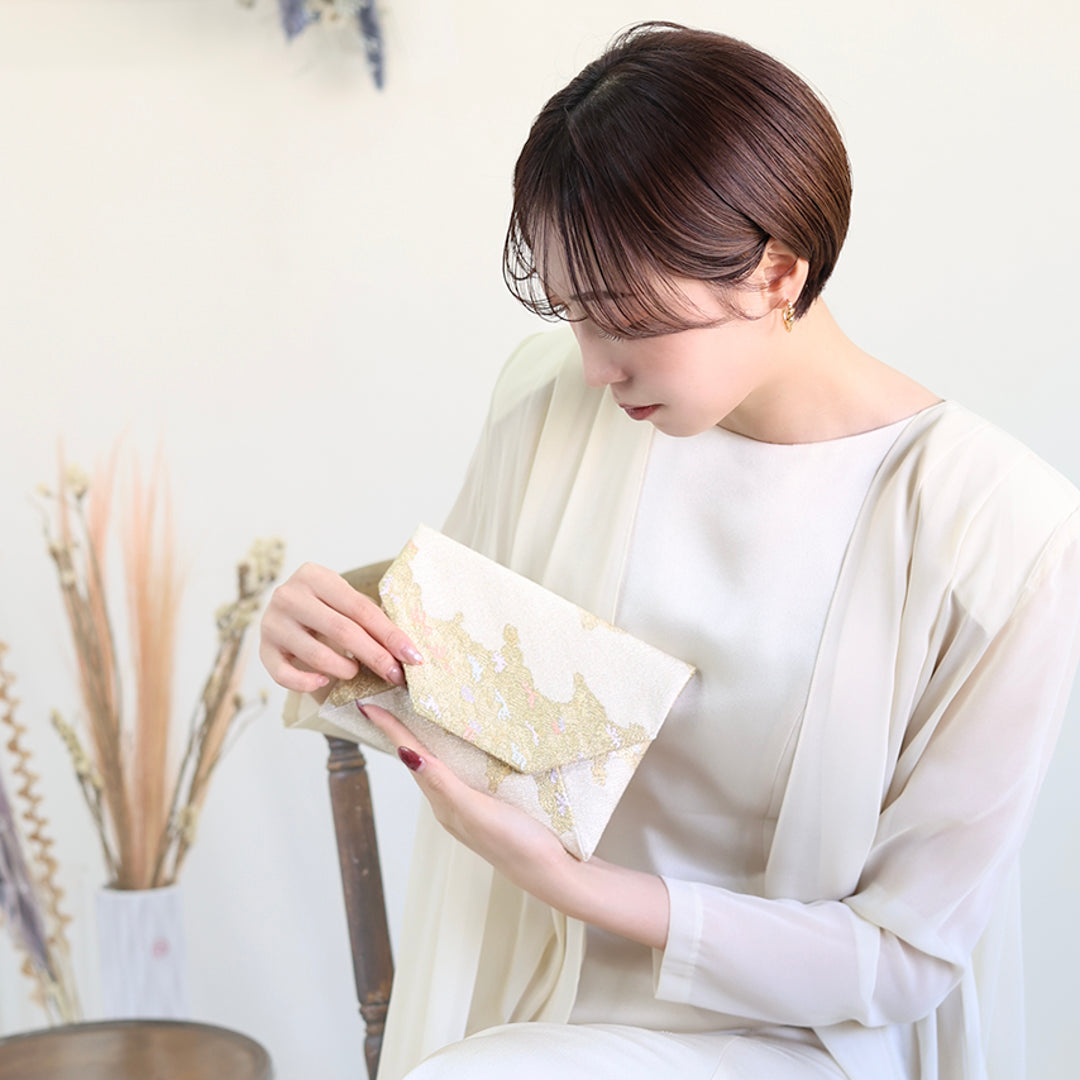 Yura – 流霞柄 西陣織 数寄屋袋